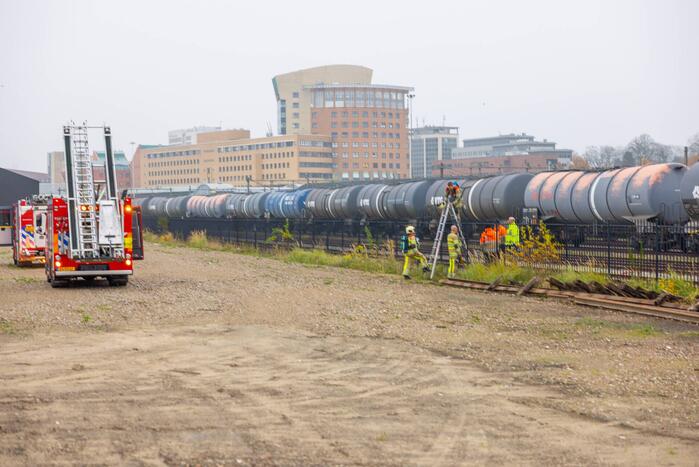 Mogelijk brand in trein bij De Rijtuigenloods