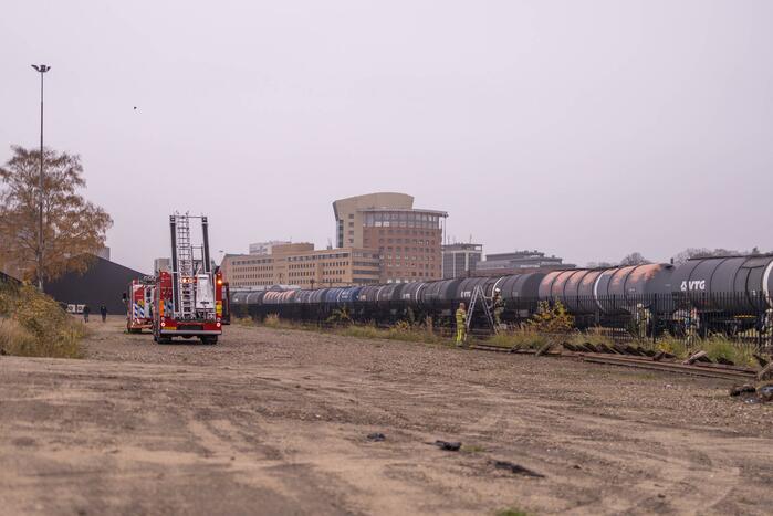 Mogelijk brand in trein bij De Rijtuigenloods