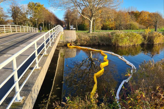 Omgevallen hijskraan geborgen