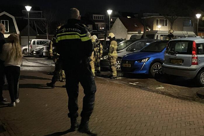 Brand zorgt voor schade aan personenauto