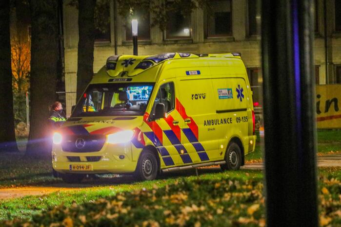 Persoon gaat onderuit en raakt zwaargewond