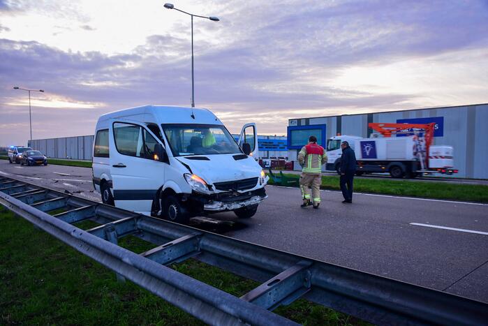 Bestuurder grasmaaier gewond bij aanrijding