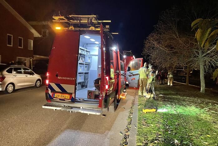 Auto raakt te water na vergeten handrem