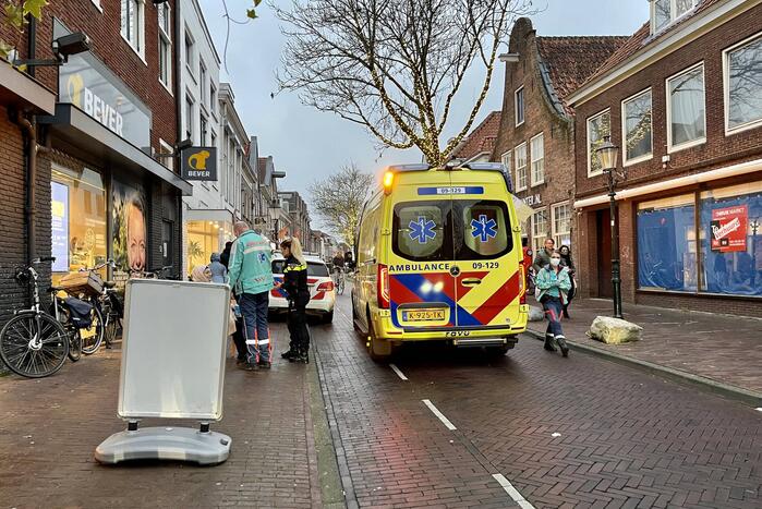 Vrouw gewond na ongeval met fiets