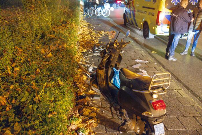 Persoon ernstig gewond bij botsing tussen fiets en scooter