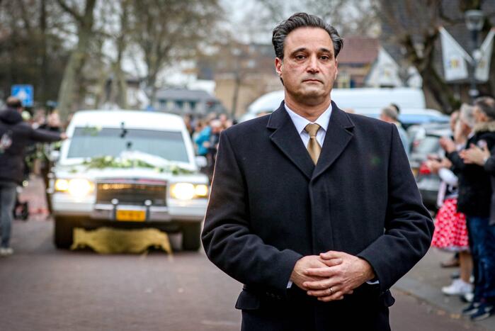 Afscheidsdienst van Mark Elbers druk bezocht