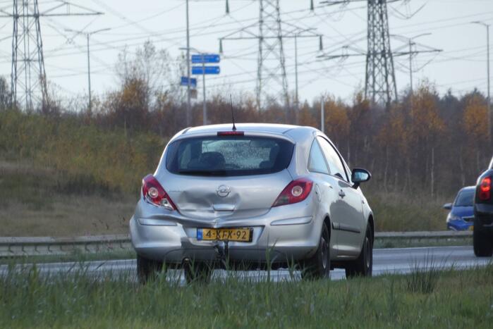 Persoon gewond bij aanrijding tussen meerdere voertuigen