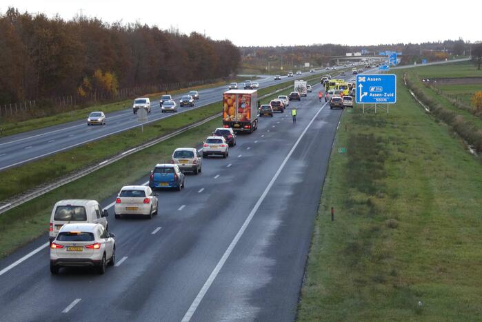 Persoon gewond bij aanrijding tussen meerdere voertuigen