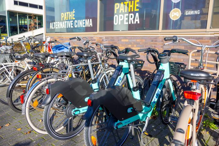 Elektrische deelfietsen klaar voor gebruik