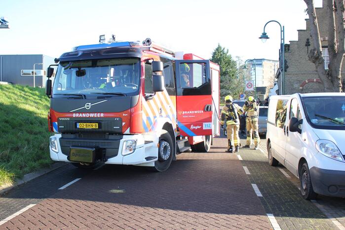 Auto total-loss door brand