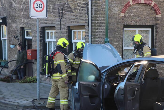 Auto total-loss door brand