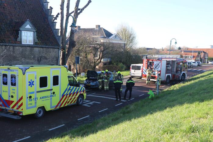 Auto total-loss door brand