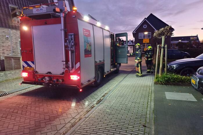 Brand in schoorsteen van woning