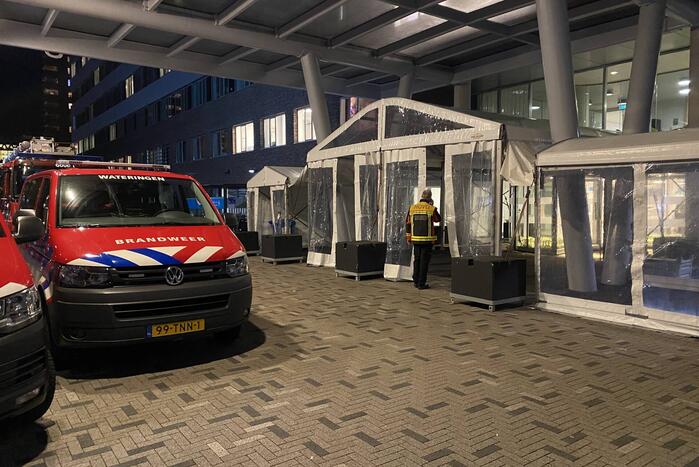 Grote brandweerinzet na vreemde lucht in ziekenhuis