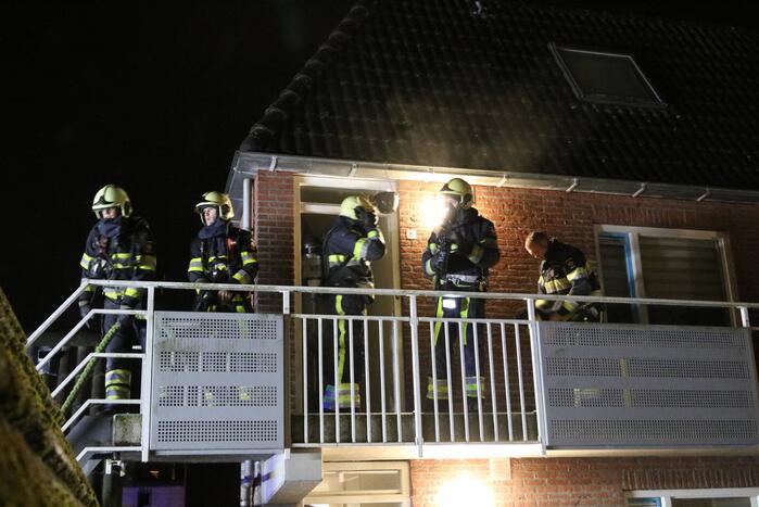 Veel rookontwikkeling door brand in woning