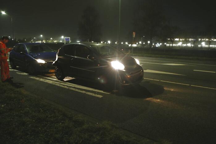 Kettingbotsing tussen vier voertuigen