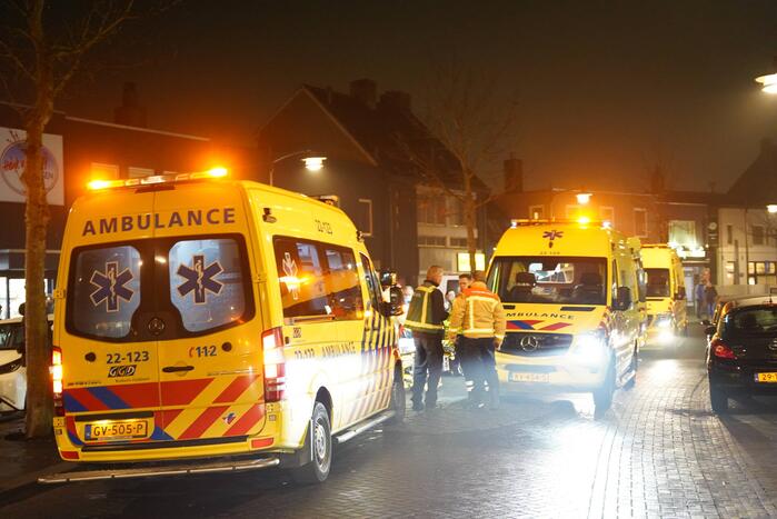 Drie fietsers gewond door ongeval met bestelbus