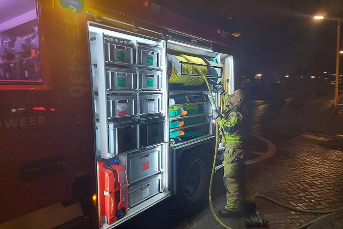 Brand blust brand in afvalcontainer