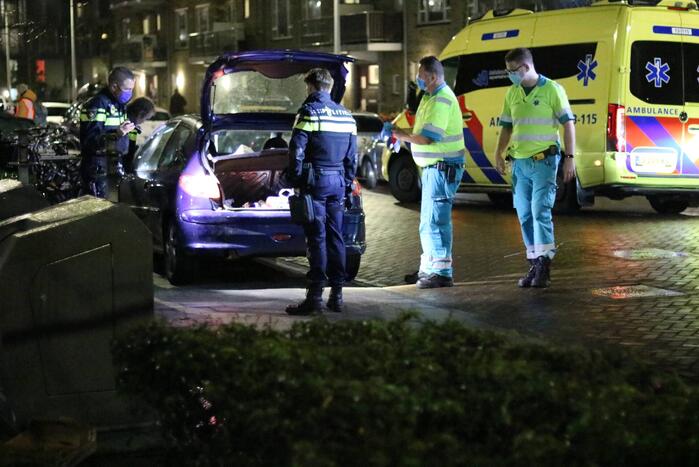Straat afgezet door steekincident