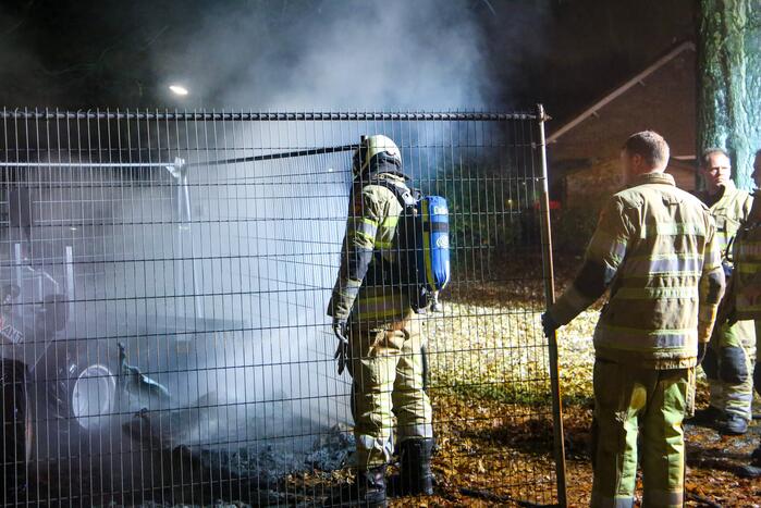 Veel rookontwikkeling door brand in dixi
