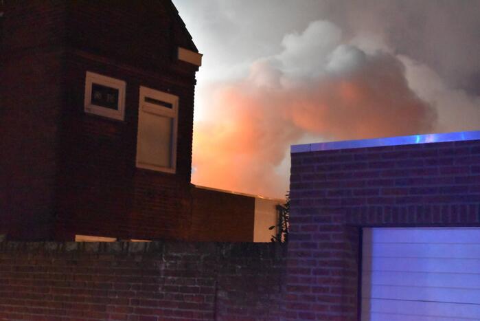 Dode en vier gewonden na brand