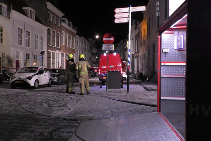 Persoon bedolven in put