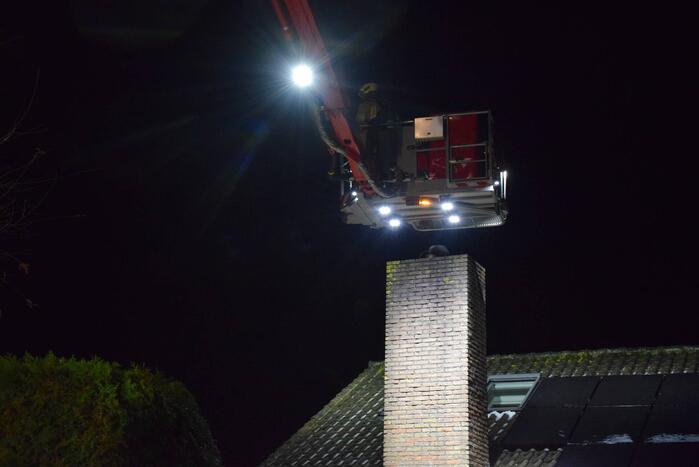 Schoorsteenbrand bij vrijstaande woning