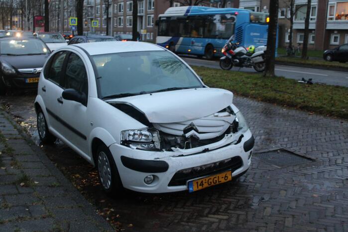 Drie auto's betrokken bij kettingbotsing