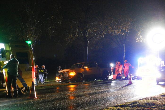Meerdere voertuigen betrokken bij ongeval met beknelling