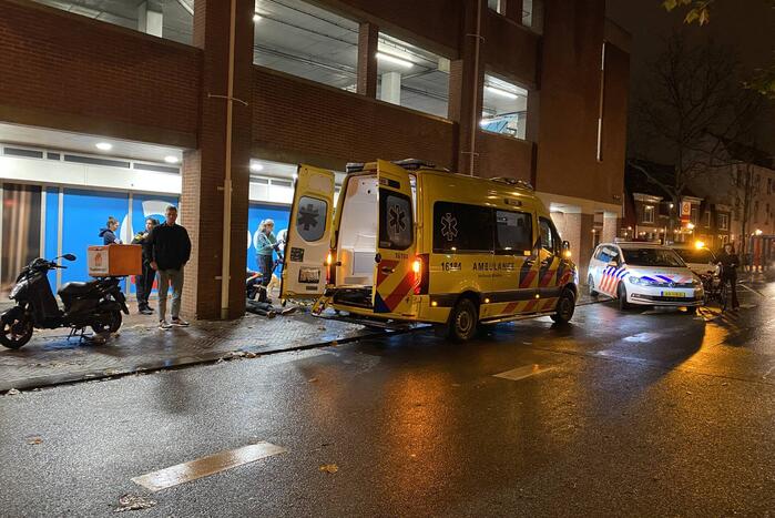 Scooterrijdster gewond na harde val