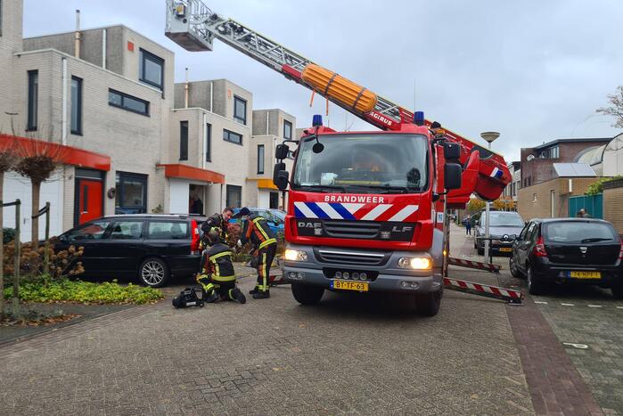 Schoorstenbrand in woning