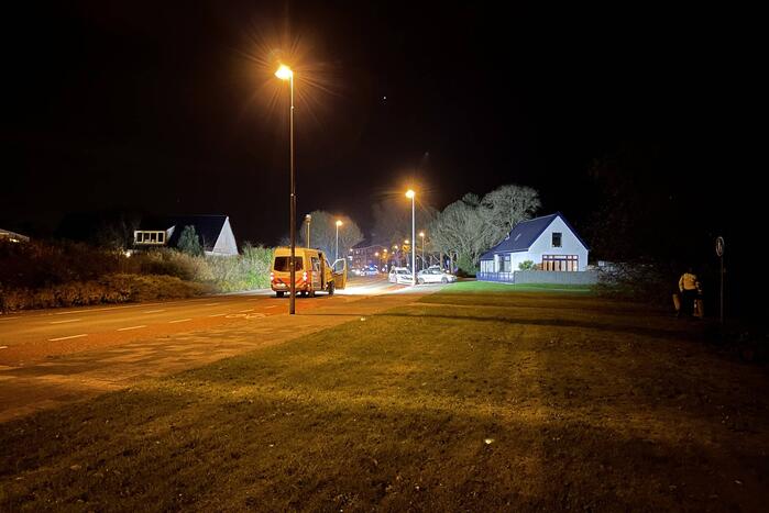 Auto klemgereden na achtervolging