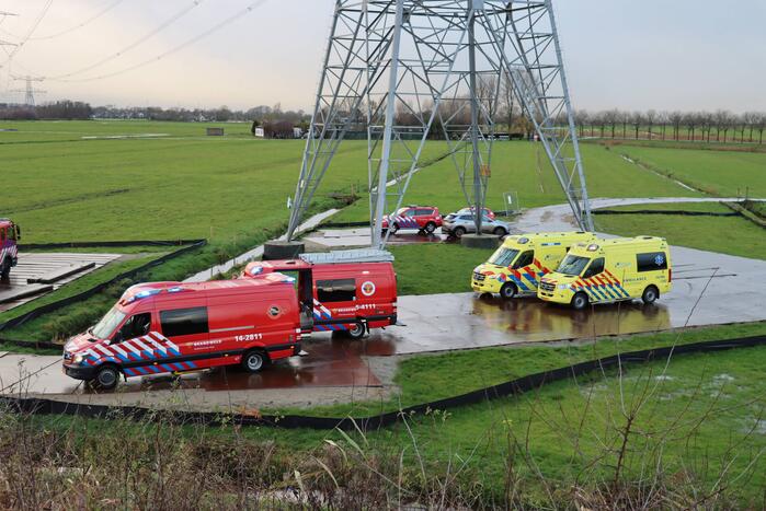 Auto te water geraakt