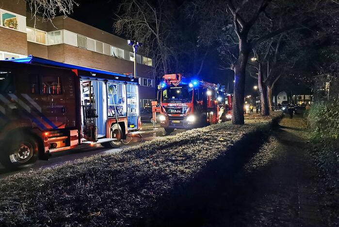 Veel rook bij brand in appartementencomplex