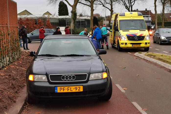 E-biker gewond bij aanrijding met auto