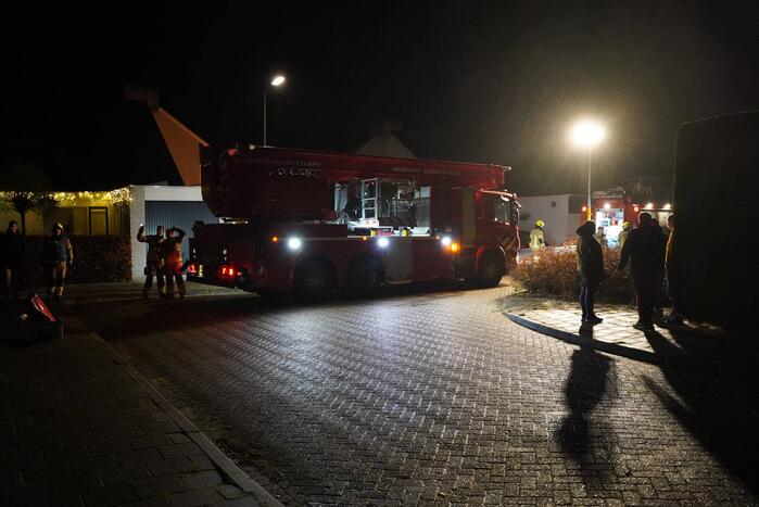 Brand in schoorsteen van woning