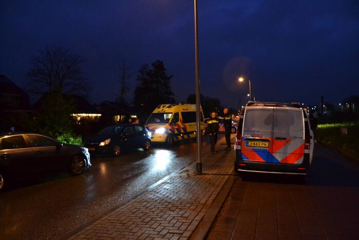 Twee personen aangehouden door opzettelijke botsing