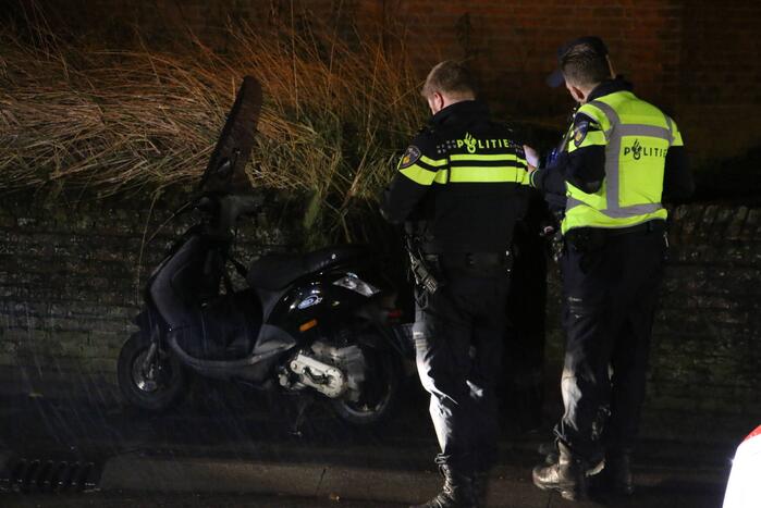 Snorfietser raakt ten val