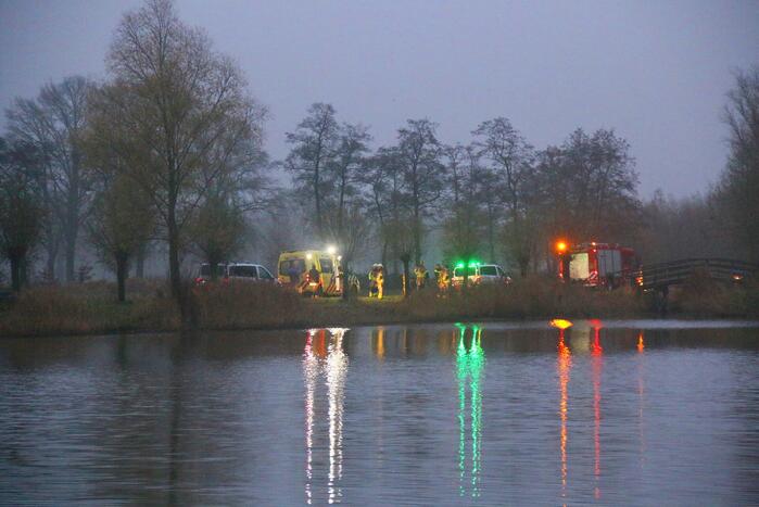 Overleden persoon uit water gehaald
