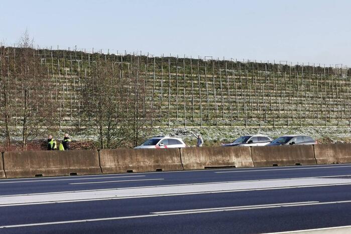 Twee voertuigen betrokken bij botsing op snelweg