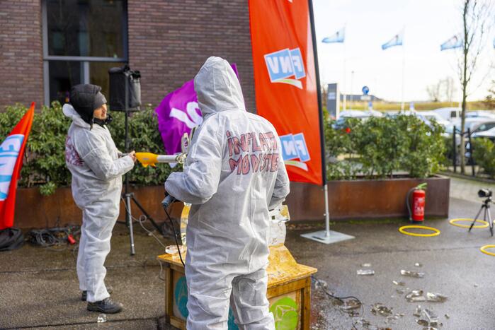 Bakkerijmedewerkers voeren actie voor een goede CAO