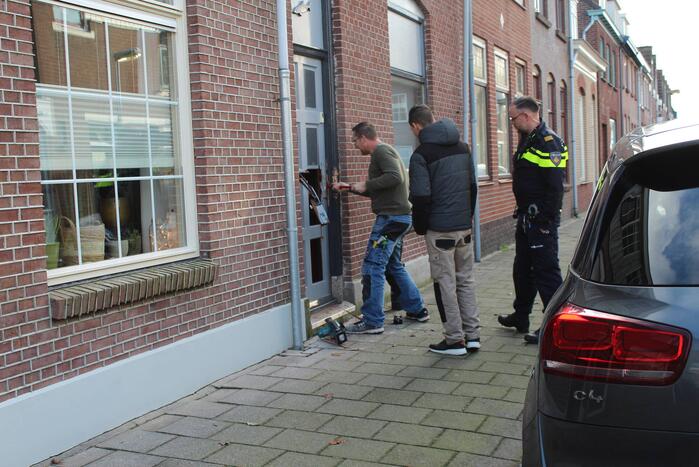 Persoon overleden aangetroffen in woning