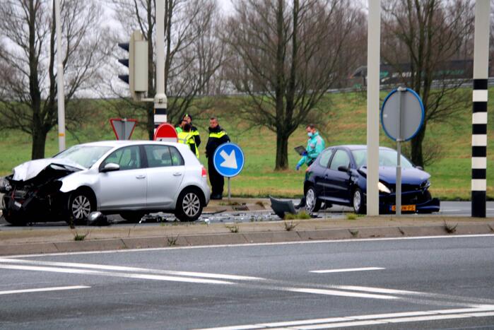Crash bij op- en afrit van N31
