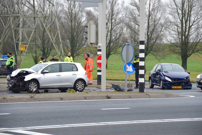 Crash bij op- en afrit van N31
