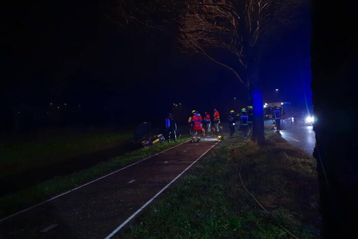 Automobilist ernstig gewond bij ernstig ongeval