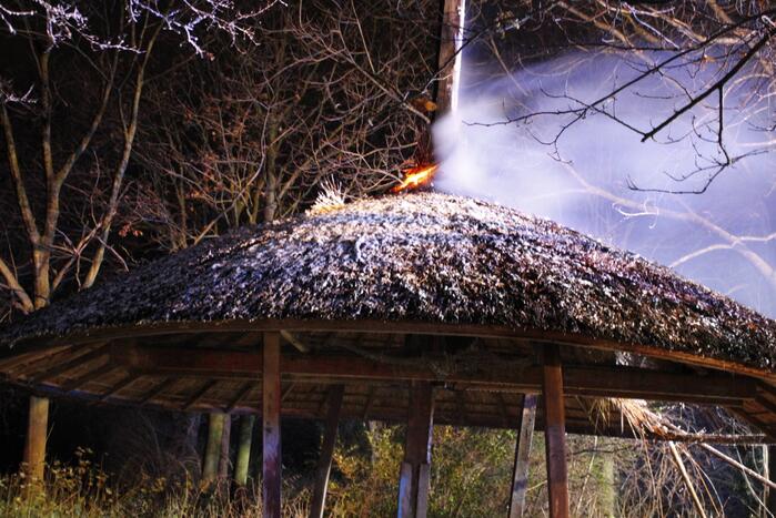 Grote brandweerinzet door brand in schuur