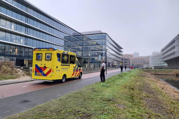 Fietser gaat onderuit en raakt gewond