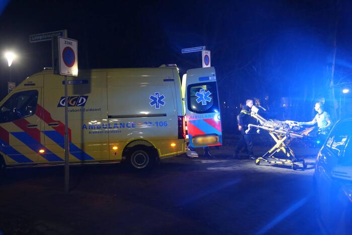 Personenauto in botsing met voetganger