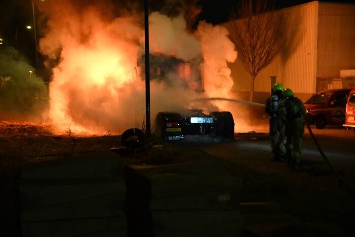 Vrachtwagens verwoest door brand