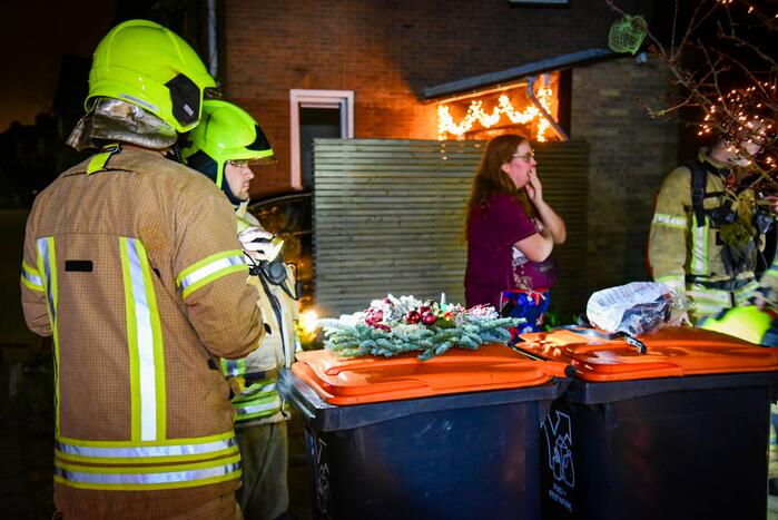 Rookontwikkeling in woning door kerststukje